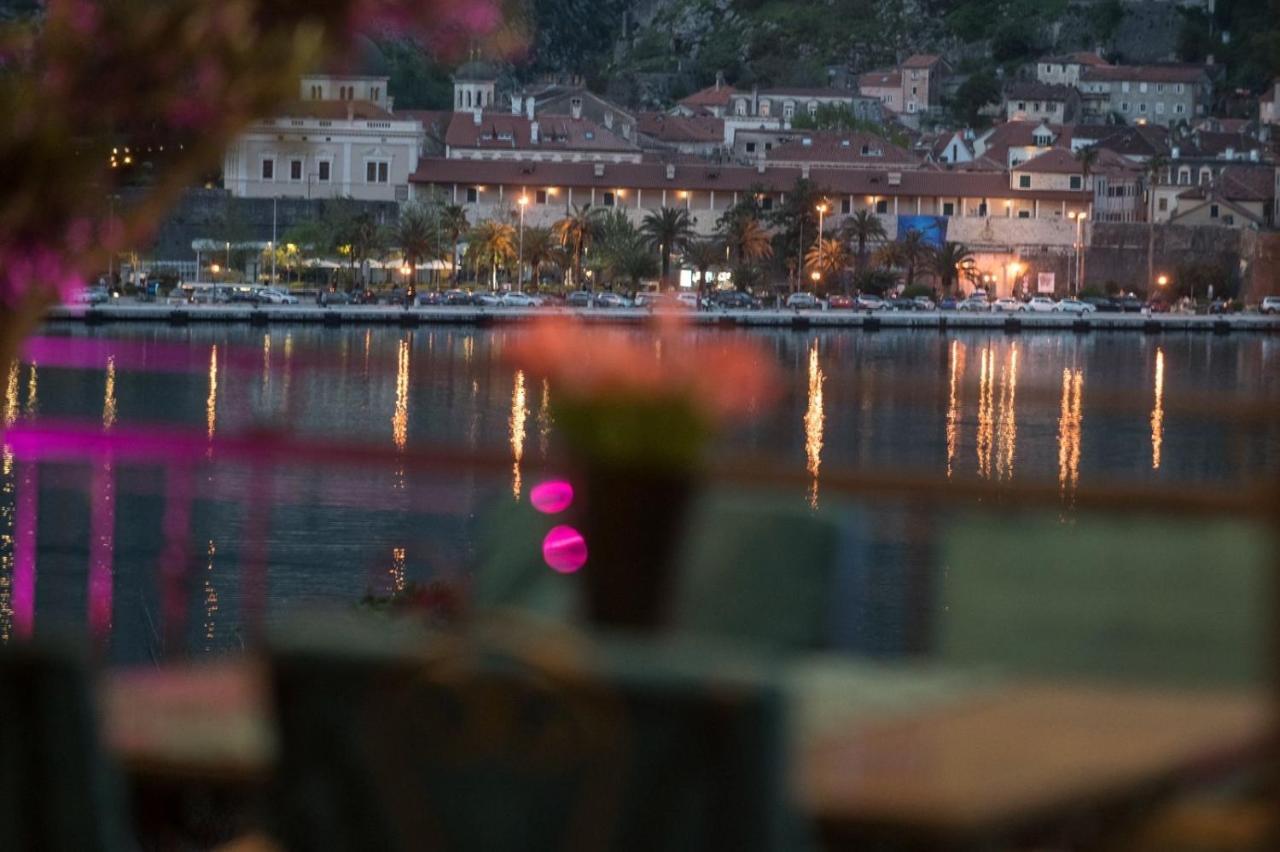 Villa Sun Castle Kotor Ngoại thất bức ảnh